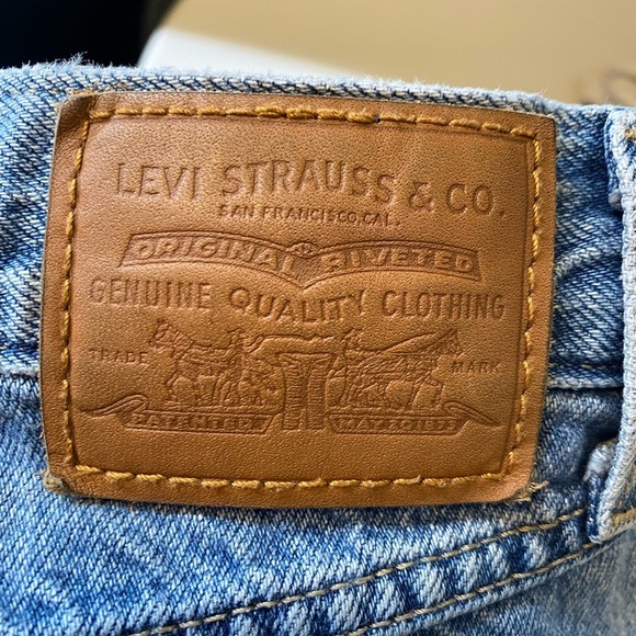 Vintage Big E 80s Levi’s Mom Jeans - Picture 7 of 16